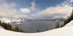 火山口湖国家公园风景摄影图片